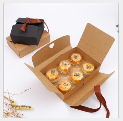 China Handmade Custom Stripe Logo Paper Food Package Box Packaging Paper Donut Packaging Box for sale