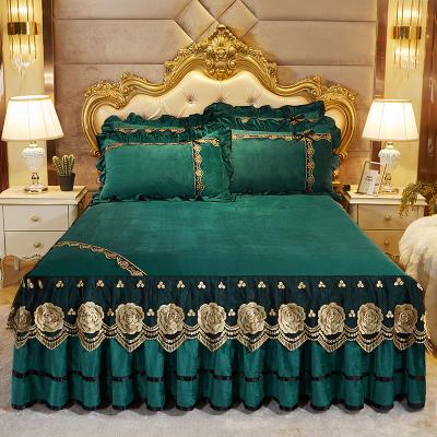 China Private Label Anti-Static Wedding Bedding Cozy King Size Duvet Cover Set Luxury Sheet Protectors for sale