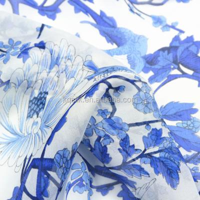 China Sustainable Hotselling Screen Prining Sheer Chiffon With Floral Design for sale