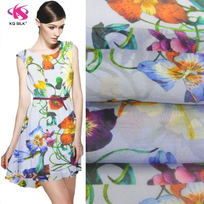 China Simple Wholesale Digital Shabby Floral Silk Print Chiffon Fabrics Factory Fashion Silk Fabric For Dress Scarf for sale