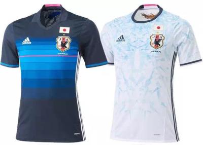 China El fútbol para hombre 100% del poliéster uniforma de las camisas de Japón del hogar tailandés superior lejos en venta