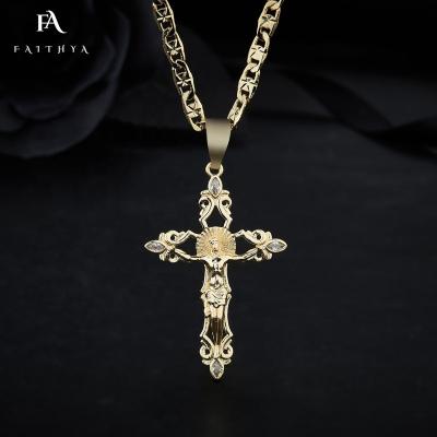 China FP1063 designHandmade friendly Religious Jesus Crucifix Necklace 3D Jesus Relief Cross Savior Pendant for sale