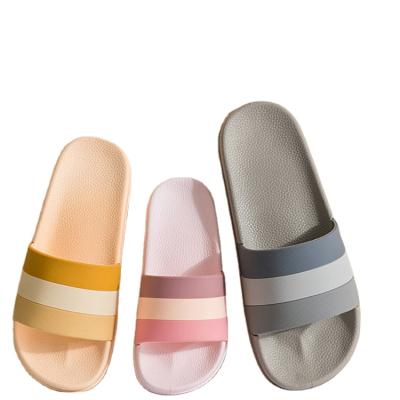 China Fashion Trend Women's Fashion Trend Soft Comfortable Ladies Leisure Slides Sandals Slippers Shoes for Men's Children's Family for sale