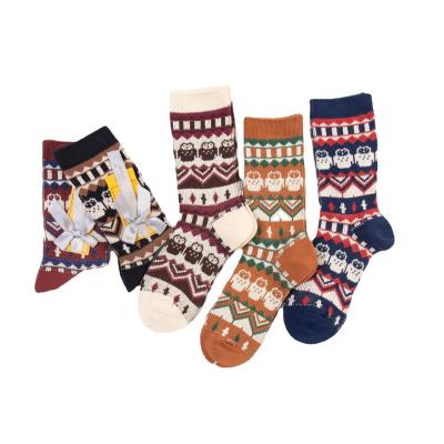 China New Season QUICK DRY Needle Classic Double Way Women Double Hogs High Quality Retro Design Medium Crew Cotton Socks for sale