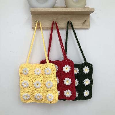 China New Anti-Static Handwoven Bag Knitted Daisy Shoulder Bag Small Woolen Bag for sale