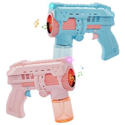 China 2022 Outdoor Game Design Bubble Fan New Automatic 2 In Amazon Hot Sale 5 Machine Gun Bubble 1 Holes Bubble Toys Gun for sale