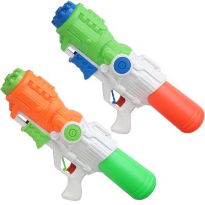 China Cool Toys Summer Outdoor Game Long Run Large Realistic Plastic Water Toy Gun For Summer 740ML Water Gun for sale