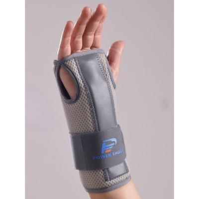 China Newest Breathable Adjustable Wrist Support Wrist Guard for Skatiing Skating Ski Skateboard Protect Yourself for sale