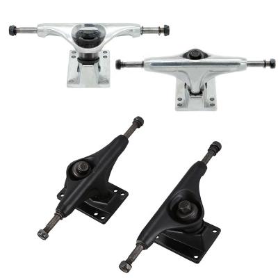 China New Arrival Youth 5 Inch Skateboard Trucks 2pcs Gravity Cast Aluminum Alloy Impact Resistance Skateboard Trucks for sale