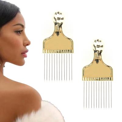 China Hairdressing High Quality Rust Resistant Square Gold Handle Elegant Hair Styling Metal Pick Comb Suitable For Salon for sale