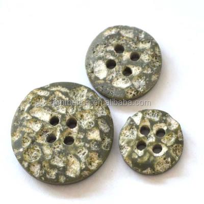 China Sustainable Designer Resin Fashion Button For Clothing for sale