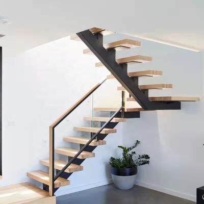 China Modern Steel Structure Indoor Stairs Modern Carbon Steel Staircase With Glass Railing for sale