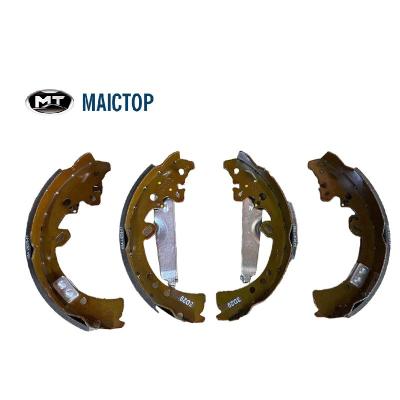 China Semi-metal Maictop car part ceramic brake shoes for HIACE hilux 04495-0K120 high quality brake for sale