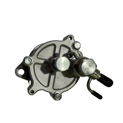 China Metal Maictop Car Accessories Vacuum Pump For LAND CRUISER COASTER 29300-17010 Good Quality for sale