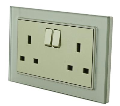 China 13a 250v wholesale modern residential/general purpose household uk socket outlet with switch for sale