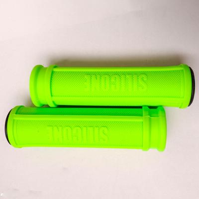 China BMX Manufacturer Direct Sale High Density Silicone 22.2mm Clamp Diameter Anti-Slip Handlebar Grip for sale