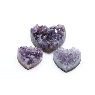 China China Amethyst Mini Amethyst Cluster Natural Heart Amethyst Heart Shaped Geode for sale