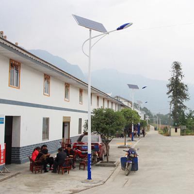 China ROAD Led Street Light 30w Outdoor Solar Street Lamp for sale