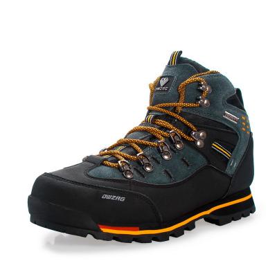 China Fashion Trend Shoes Men's Comfortable Trekking Shoes Good Quality Waterproof High Rise European Size Big Increasing Boots For Men for sale