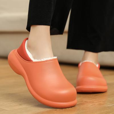 China Fashion Trend Cozy Unisex Winter Indoor Slipper For Women Furry Warmth Ladies New Winter Thick-soled Slippers For Men for sale