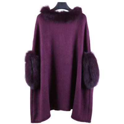 China FAHION 2021 brand new casual style cashmere knitted ponchos shawls with fur collar for sale