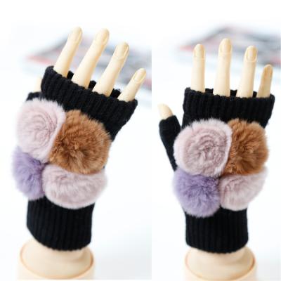 China Other Low Price High End Comfortable Soft Design Lovely Womens Woolen Gloves for sale