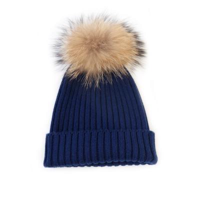 China breathable & 2021 New Custom Autumn Winter Fashion Waterproof Women Knit Beanie Hats With Raccoon Fur Pompom for sale