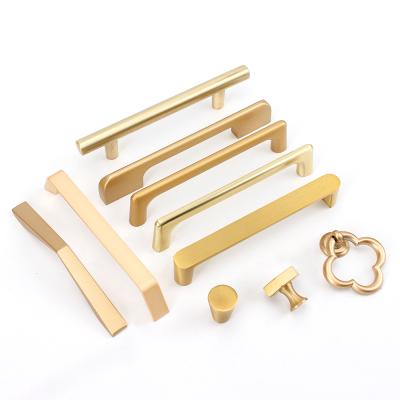 China Manufacturer 2020 Popular Gold Cabinet Handles Knobs Handles Drawer Handle For Furniture for sale