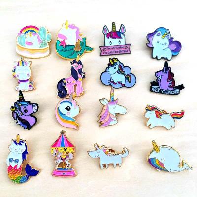 China Corlorful Customized Lovely 2020 Design Dog Enamel Cartoon Metal Badge for sale