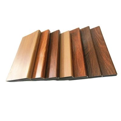 China Customized Wood Grain Aluminum Square Tube Aluminium Extrusion Profiles for Materials for sale