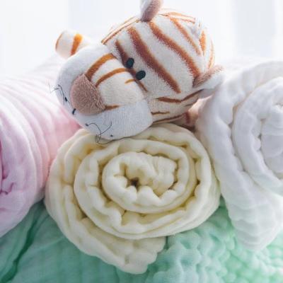 China 110 * 110 High Density Nap Kiss Skin Baby Gauze Bath Towel Anti-Static Baby Comforter Baby Cotton Bath Towel for sale