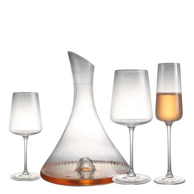 China Luxury European style design high grade decanter glass wine cup luxury champagne glass for bar for sale