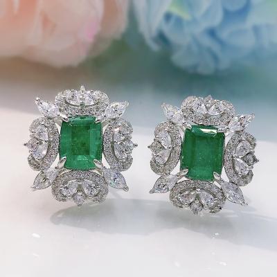 China 2021 New CLASSIC Zircon S925 Sterling Silver Earrings 5A Flower 7*9 Stud Earrings Green Jewelry Female for sale