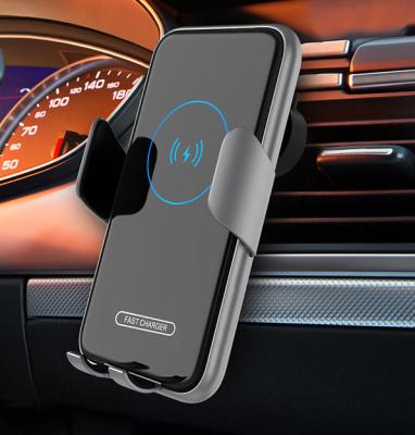 China New Products Car Magnet 15 10 7.5 5W Adjustable Magnetic Phone Holder Wireless Car Charger Mount For Car for sale