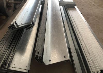 China C dado forma Z deu forma ao componente estrutural de aço dos Purlins de aço do telhado à venda