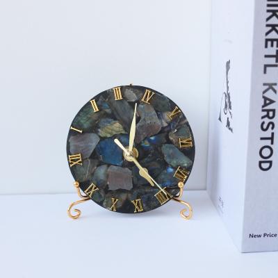 China Beautiful Europe Agate Slices Labradorite Desk Clock For Home Decoration for sale