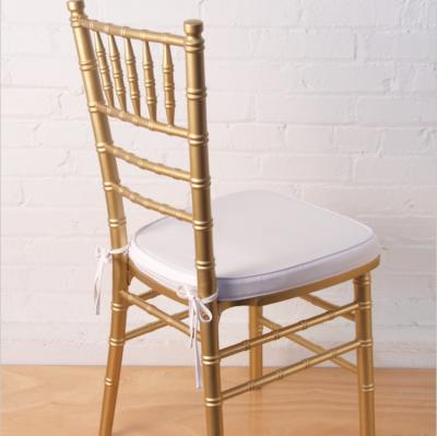 China Resin Wood Metal Wholesale Modern Cheap Chiavari Chair For Wedding Rental for sale