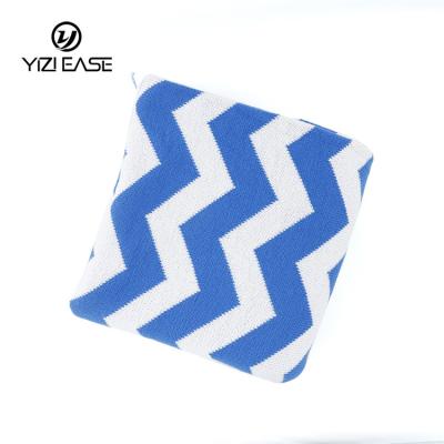 China PORTABLE solid color with and blue wave pattern cozy soft touch knitting baby blanket knitted blanket for baby adult unisex for sale