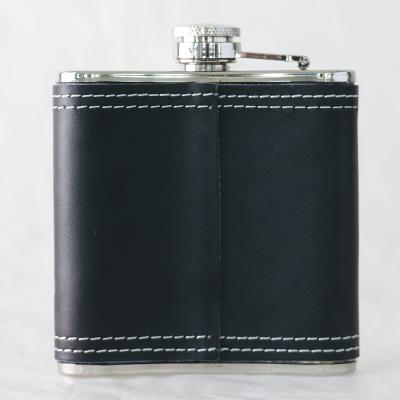 China Hot Hip Flask Stainless Steel Party Amazon Sale Whiskey Leather Portable Drinking Wine Bottle for Adventure Travel Travel for sale