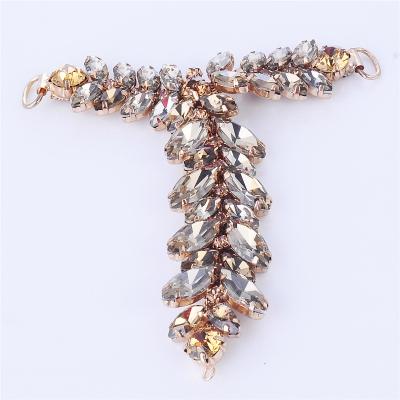 China Shoe Decoration Italy Style Hardware Hand Work Shoe Buckle Crystal Stone Accessories For Sandal Chain for sale