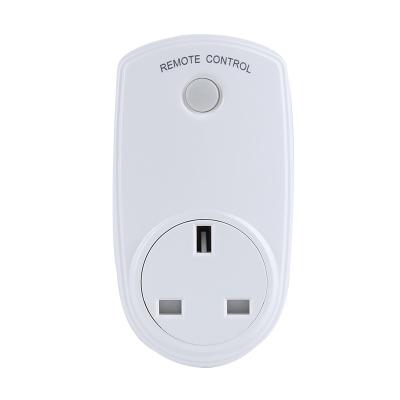 China 230V UK Residential / Multipurpose Wireless Home Socket Outlet Smart Plug With CE for sale