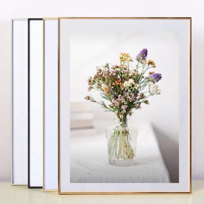 China Photo Frame 4x6 A3 Freestanding Souvenir Picture Frame Black Household Decorative Hanging Metal Photo Aluminum Frame for sale