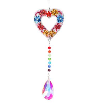 China Eco-friendly Handmade 5D Round Full Diamond Round Wind Chime With Colorful Feather DIY Wind Chime Kit For Friends for sale