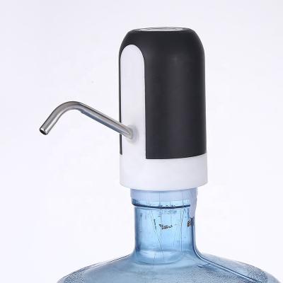 China Car 800mAh Lithium Battery Manual Operation USB Bottle Rechargeable Portable Electric Drinking Water Pump for sale