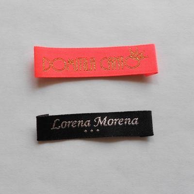 China Black Fashionable Garment Label Wholesale Garment Accessories Supplier Neck Viable Woven Weaving Labels Custom Labels for sale