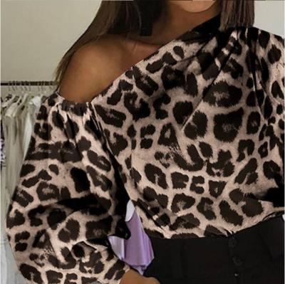 China Size 5XL Anti-Wrinkle Long Sleeve Leopard Trim Shirt Women Loose Shirts New Asymmetry One Left And Right Ladies Plus Sleeve Tops for sale