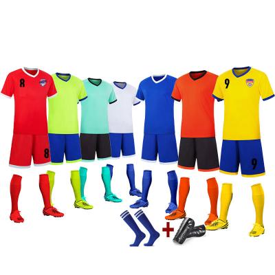 China New Design Quick-drying DIY Training Cover T-shirts Comfortable Unisex Football Sets Lightweight Quick-Drying Jersey 3pcs Unisex Football Wear for sale