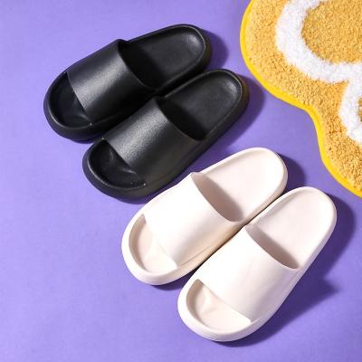 China Fashion trend workmanship summer home bath cute indoor couples home wear sandals soft bottom slippers for sale