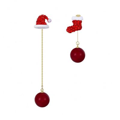 China Fashion Romantic Holiday Christmas Gift Earring 14k Gold Color Hat Shaped Long Earring For Women for sale