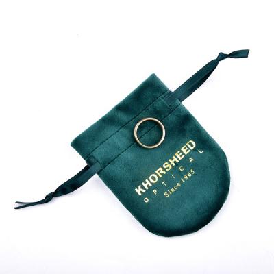 China OEM+ODM+Wholesale Small Size Dark Green Luxury High Quality Custom Made Ribbon 9.5x7.6cm Logo Velvet Jewelry Pouch With for sale